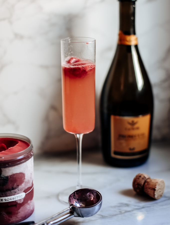 Easy Ways to Upgrade Your Champagne Toast this New Year’s Eve